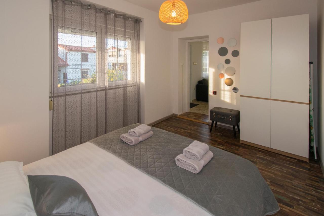 Apartman Fuma 罗维尼 外观 照片